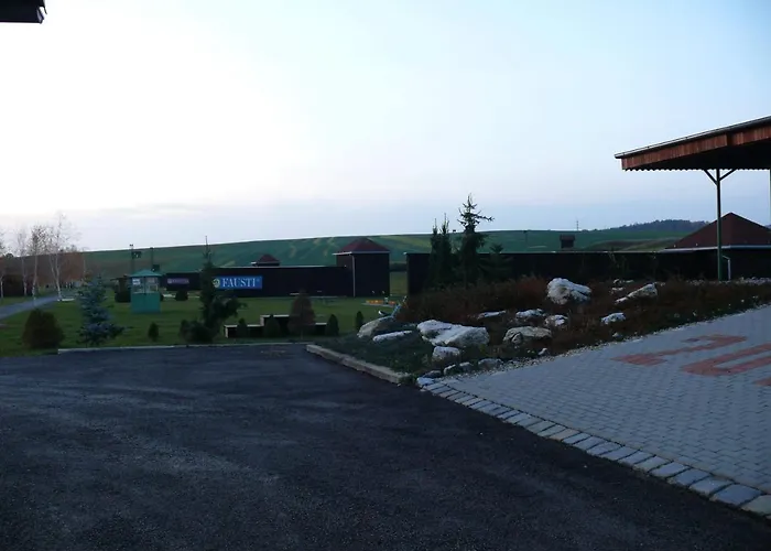 Sudicky Dvur Hotel 3*